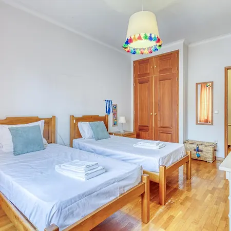 דירה Guest Lobo Flat With Parking